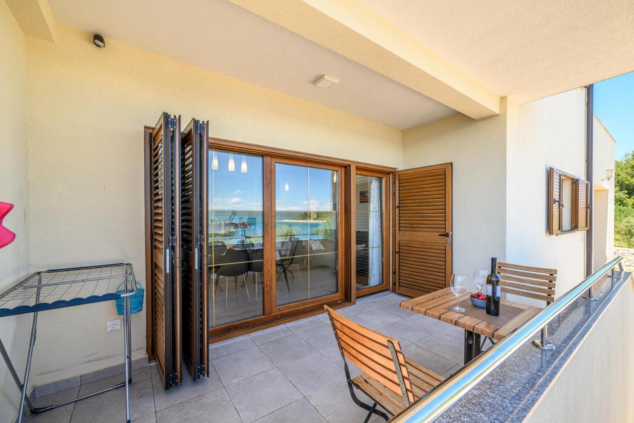 Sibenik Boats Apartment Raslina ภายนอก รูปภาพ