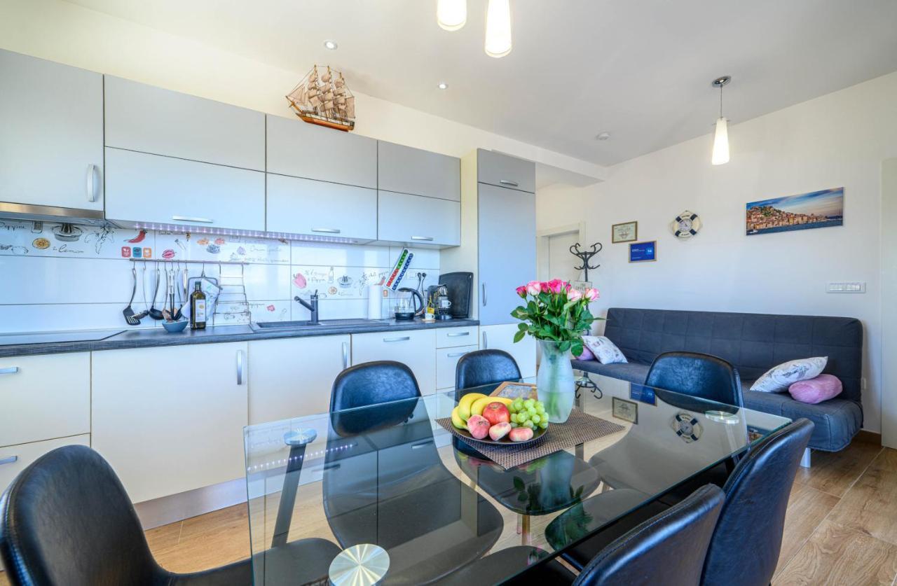 Sibenik Boats Apartment Raslina ภายนอก รูปภาพ